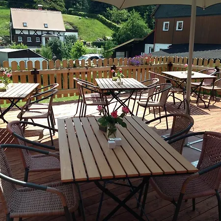 Гостевой дом Immergruen Курорт Йонсдорф